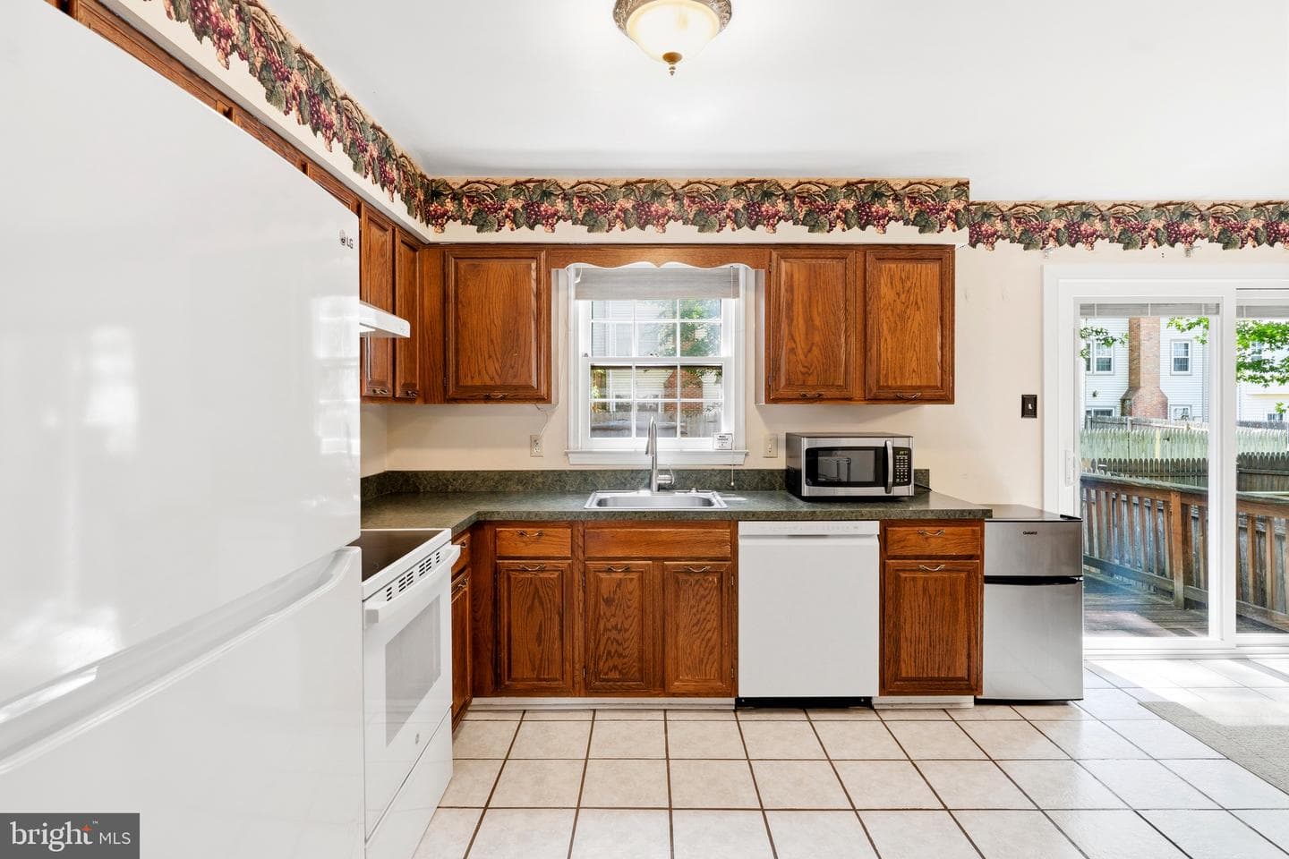 12236 Cinnamon Street photo 11