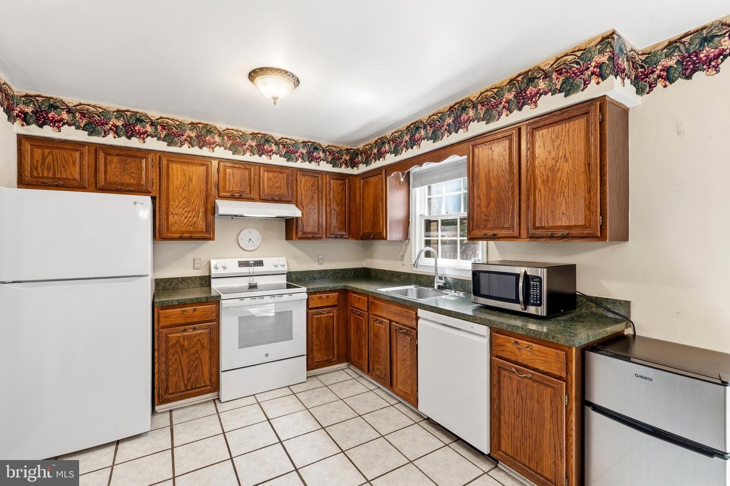 12236 Cinnamon Street photo 12