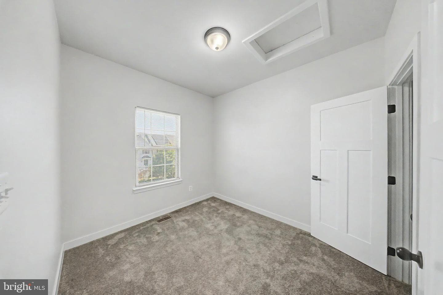 18109 Red Cedar Road photo 24