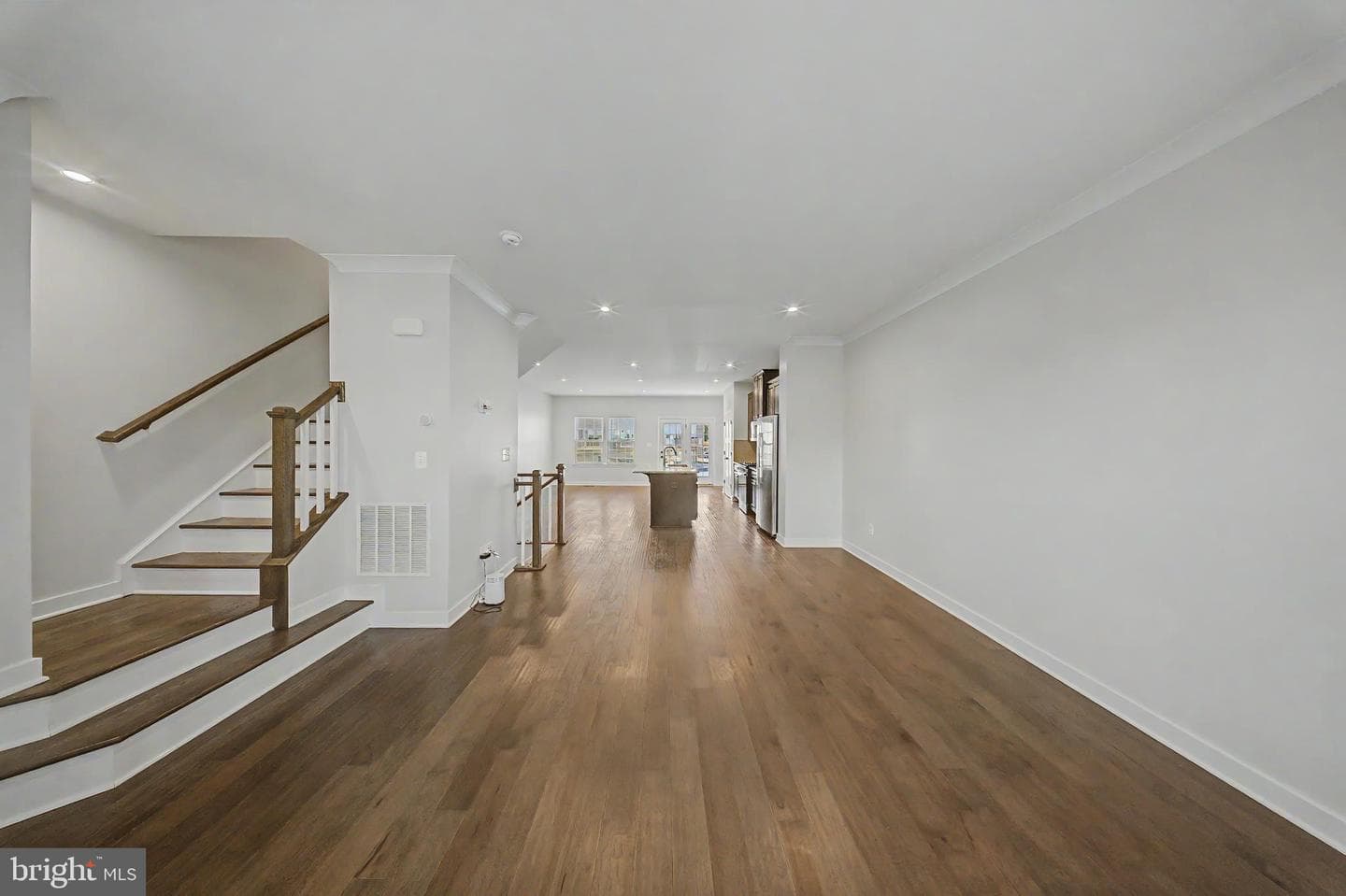 18109 Red Cedar Road photo 7
