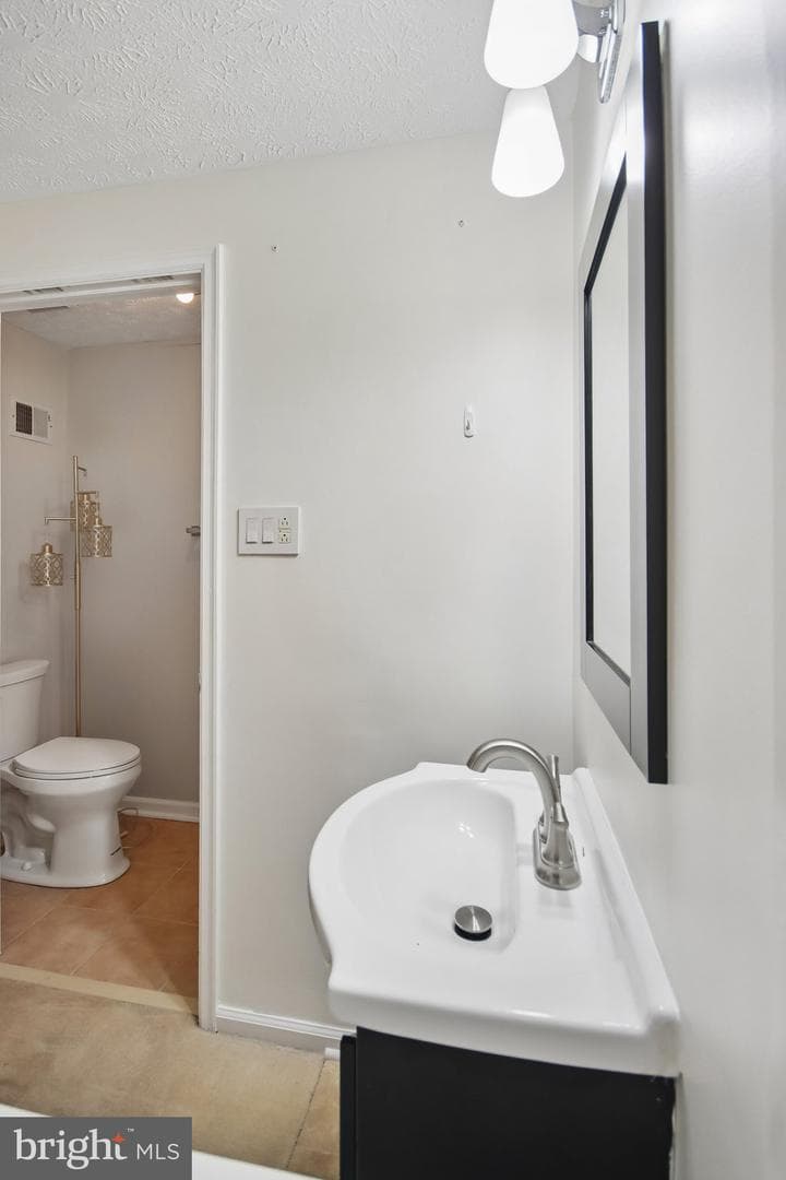 14736 Winding Loop photo 18