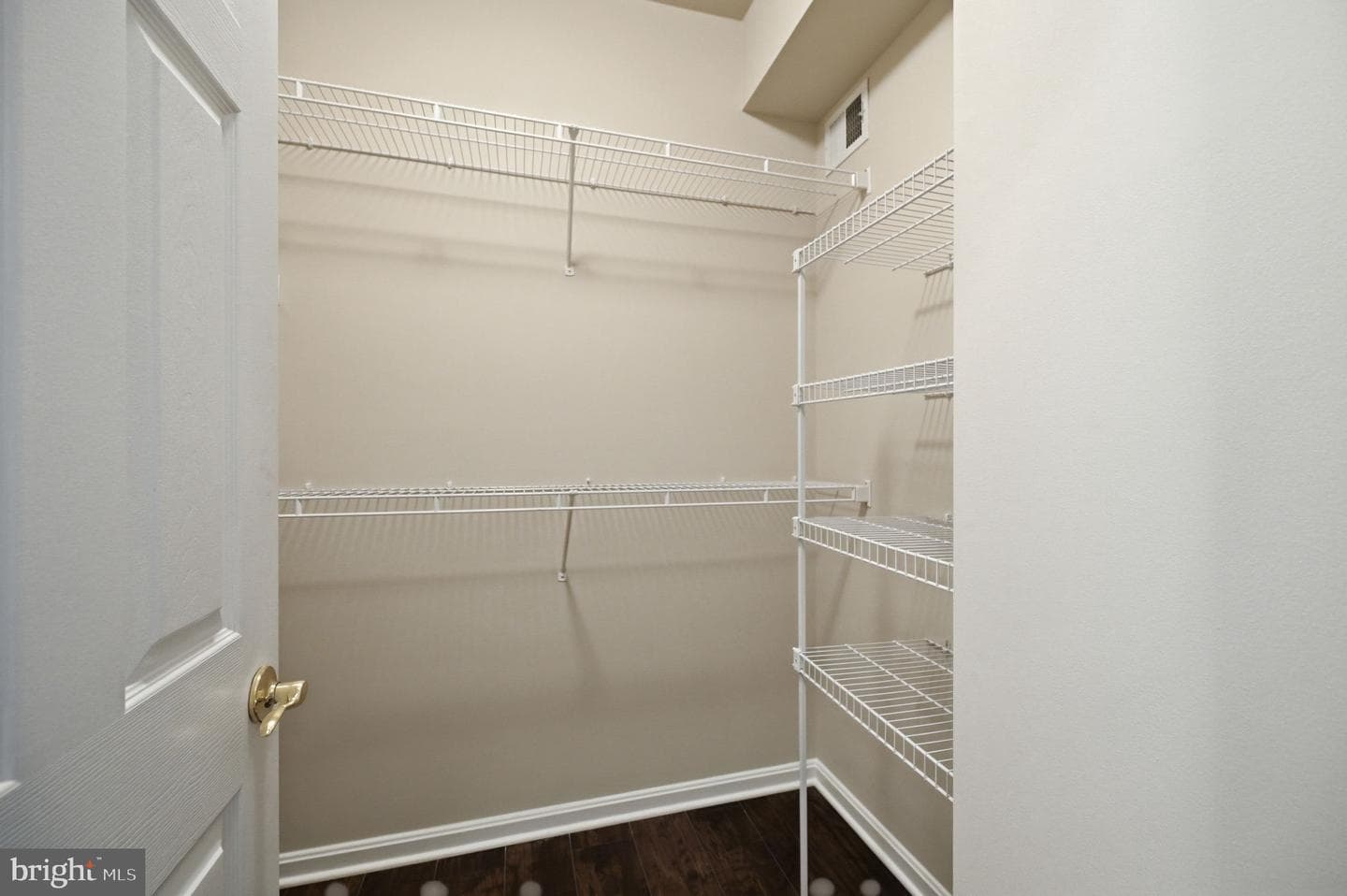 17248 Four Seasons Drive photo 32