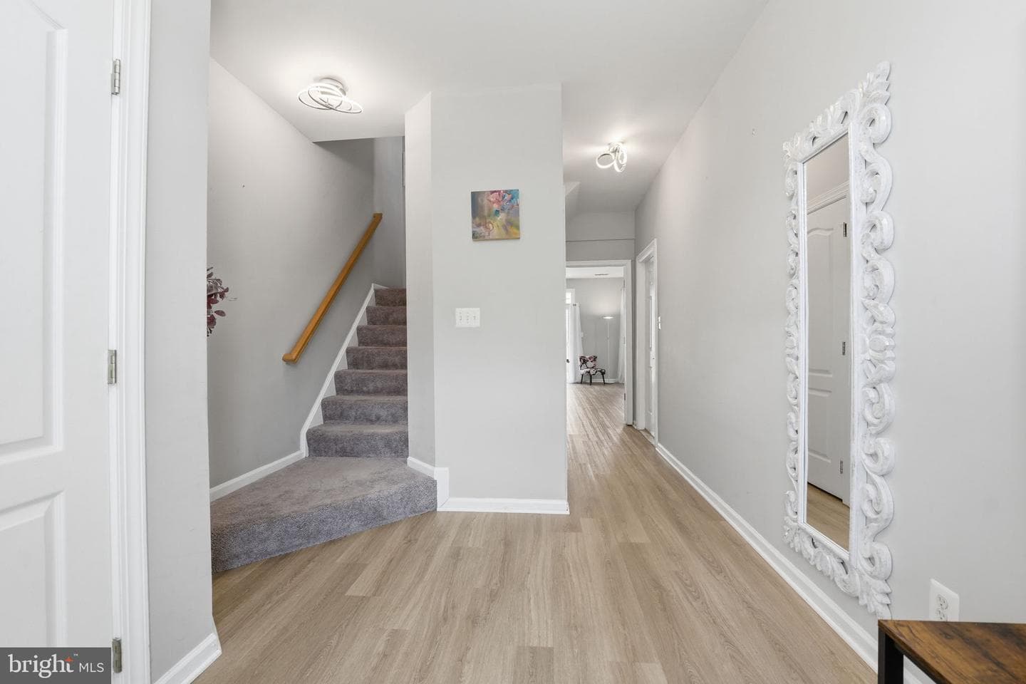 913 Freshes Lane photo 32