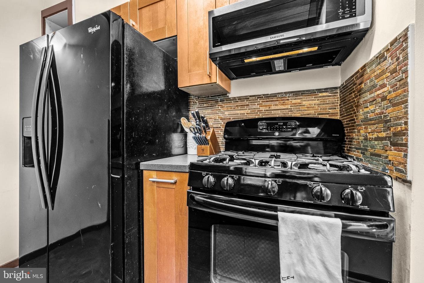 6270 Occoquan Forest Drive photo 11