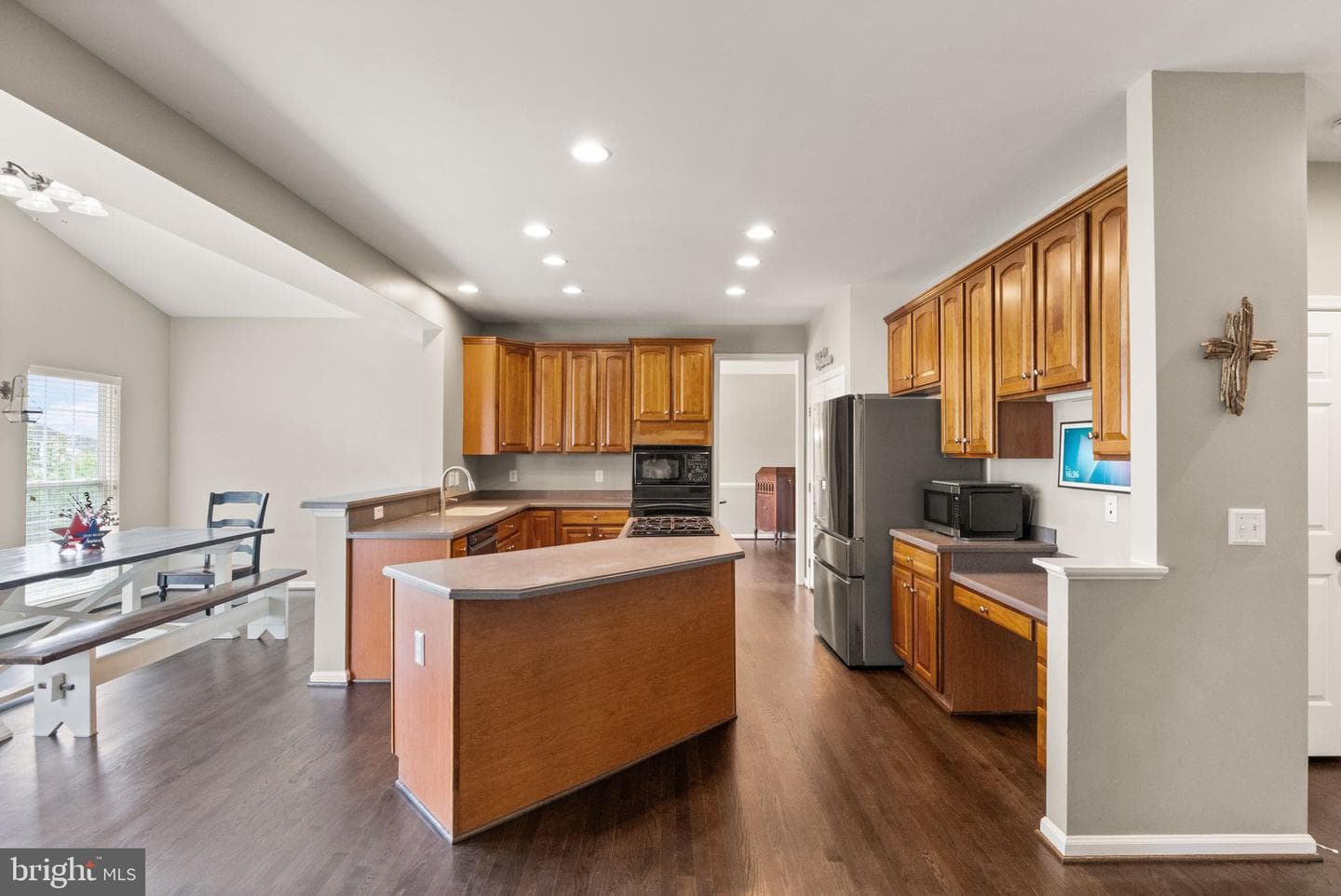 6726 Edgartown Way photo 15