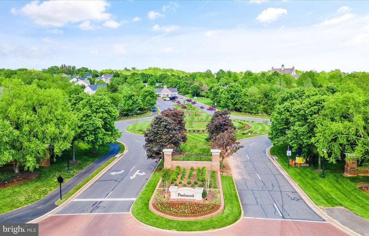 6726 Edgartown Way photo 63