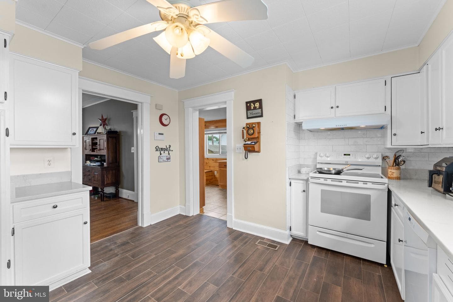11605 Parkgate Drive photo 106
