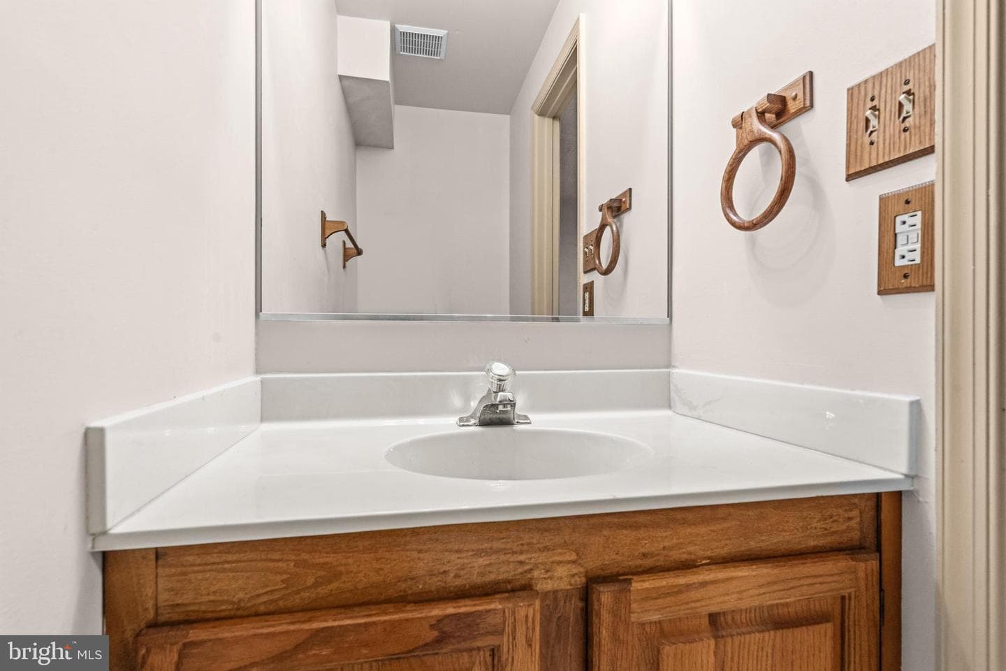 7764 Black Horse Ct photo 36