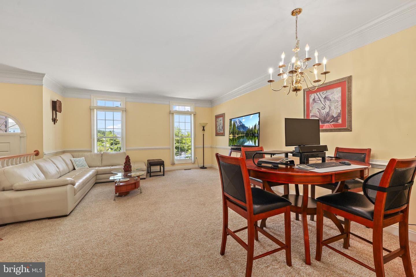 6806 Witton Circle photo 4