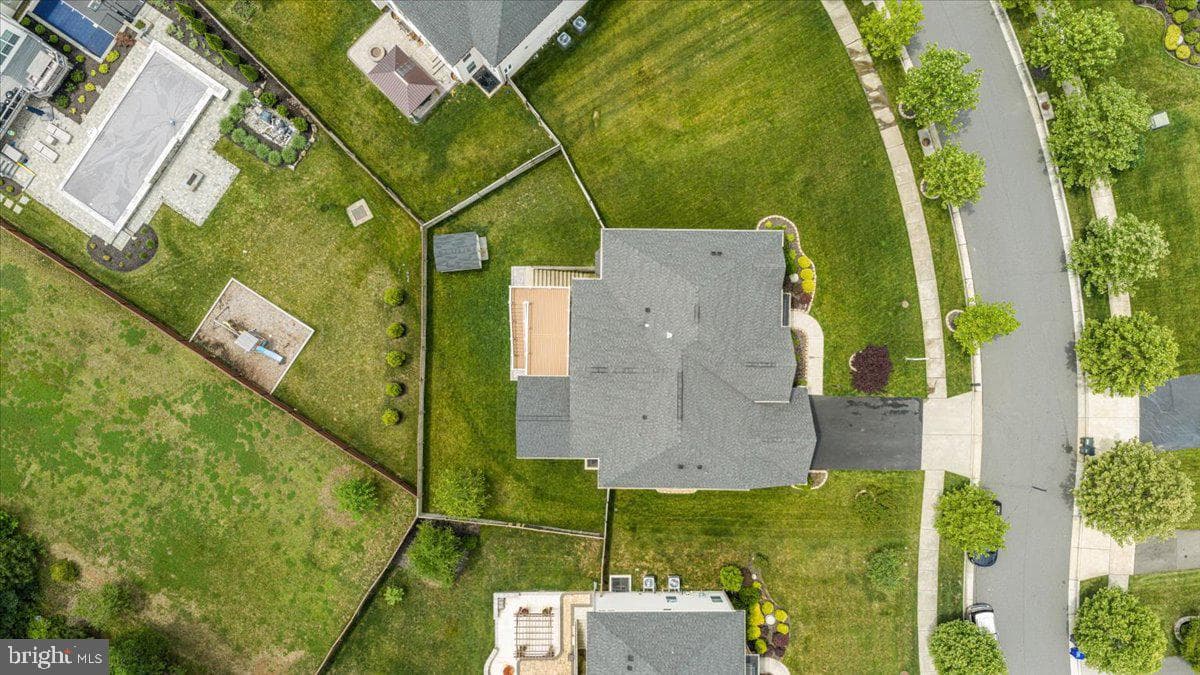 12137 Hickory Falls Court photo 72