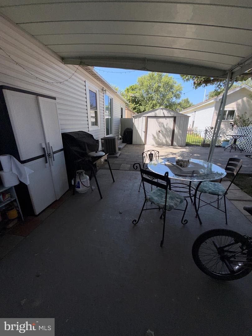 7410 Moss Ln photo 24
