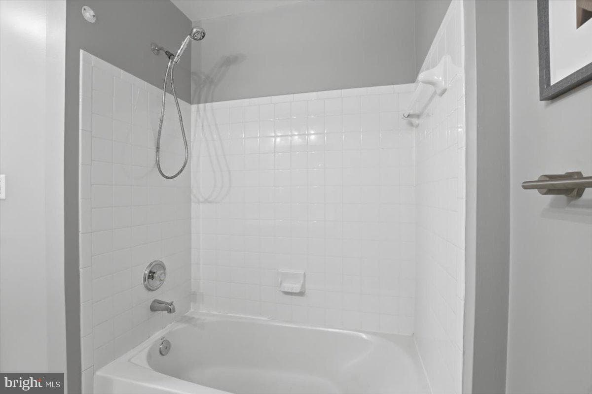 12827 Wishing Well Way photo 23