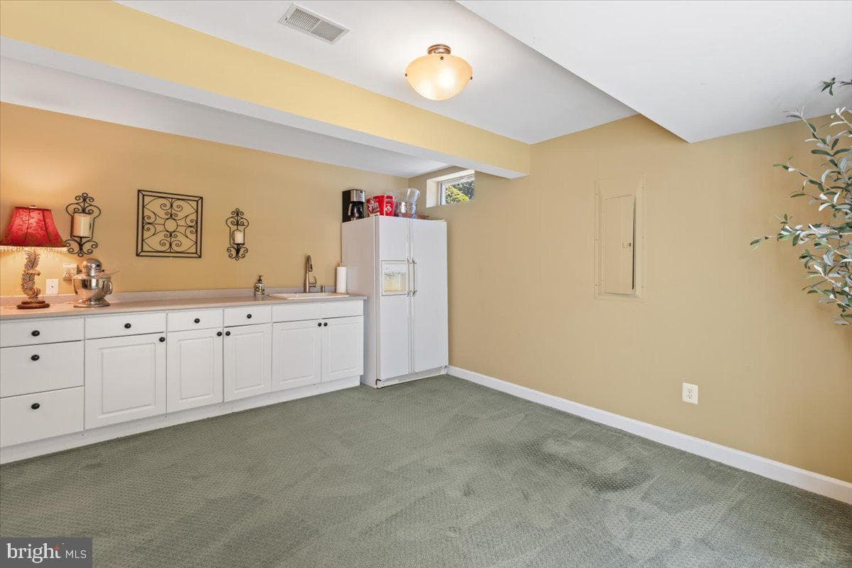 7726 Virginia Oaks Drive photo 46