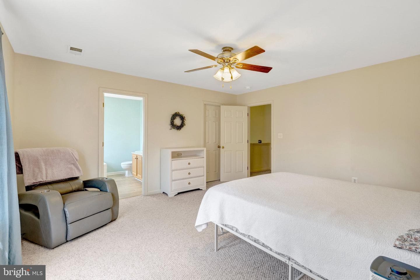 13521 Wansteadt Place photo 19