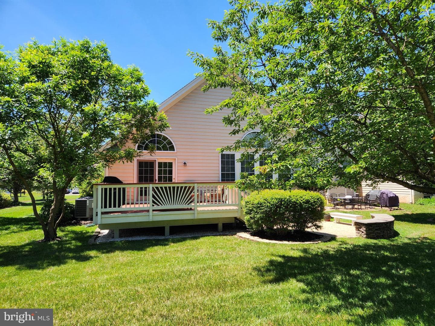 5695 Wheelwright Way photo 4