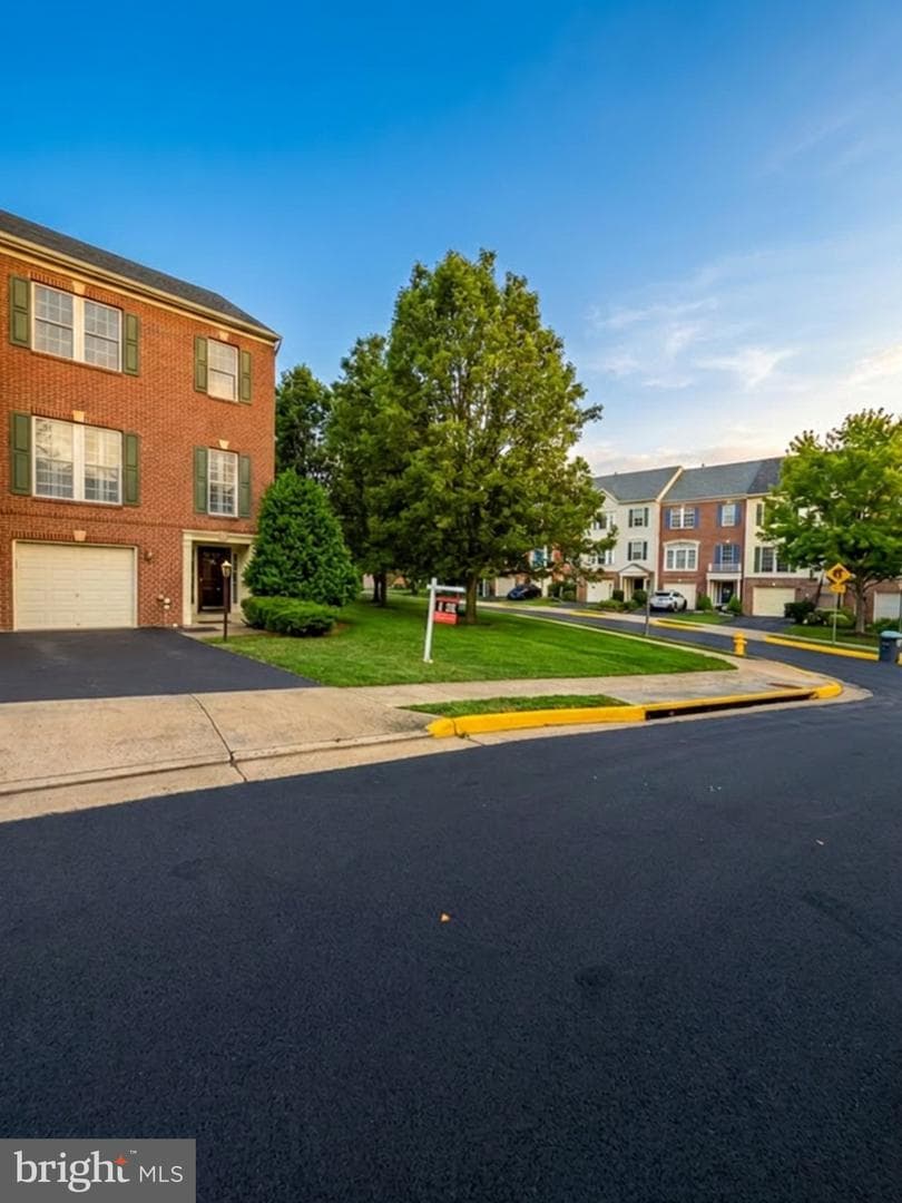 8050 Montour Heights Drive photo 2