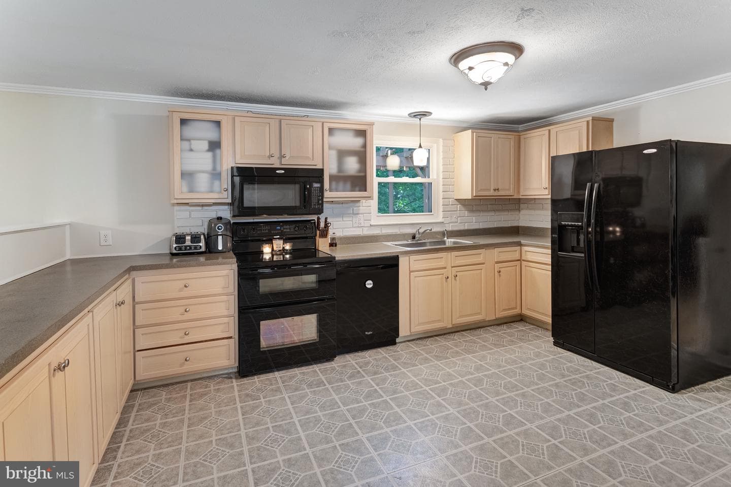 2602 Chester Circle photo 13