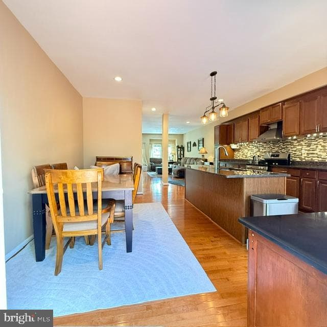 3965 Cressida Place photo 23