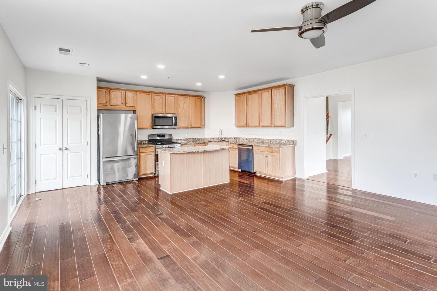 6321 Iris Meadow Lane photo 12