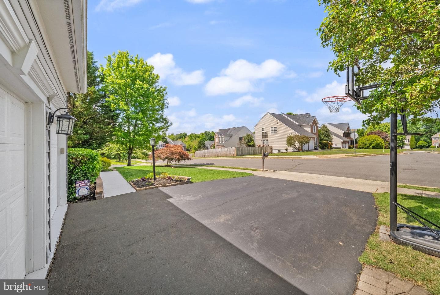 9009 Paddington Court photo 80
