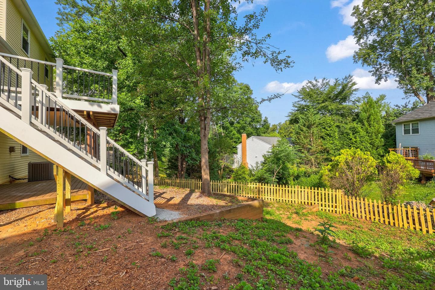 15432 Beachview Drive photo 35
