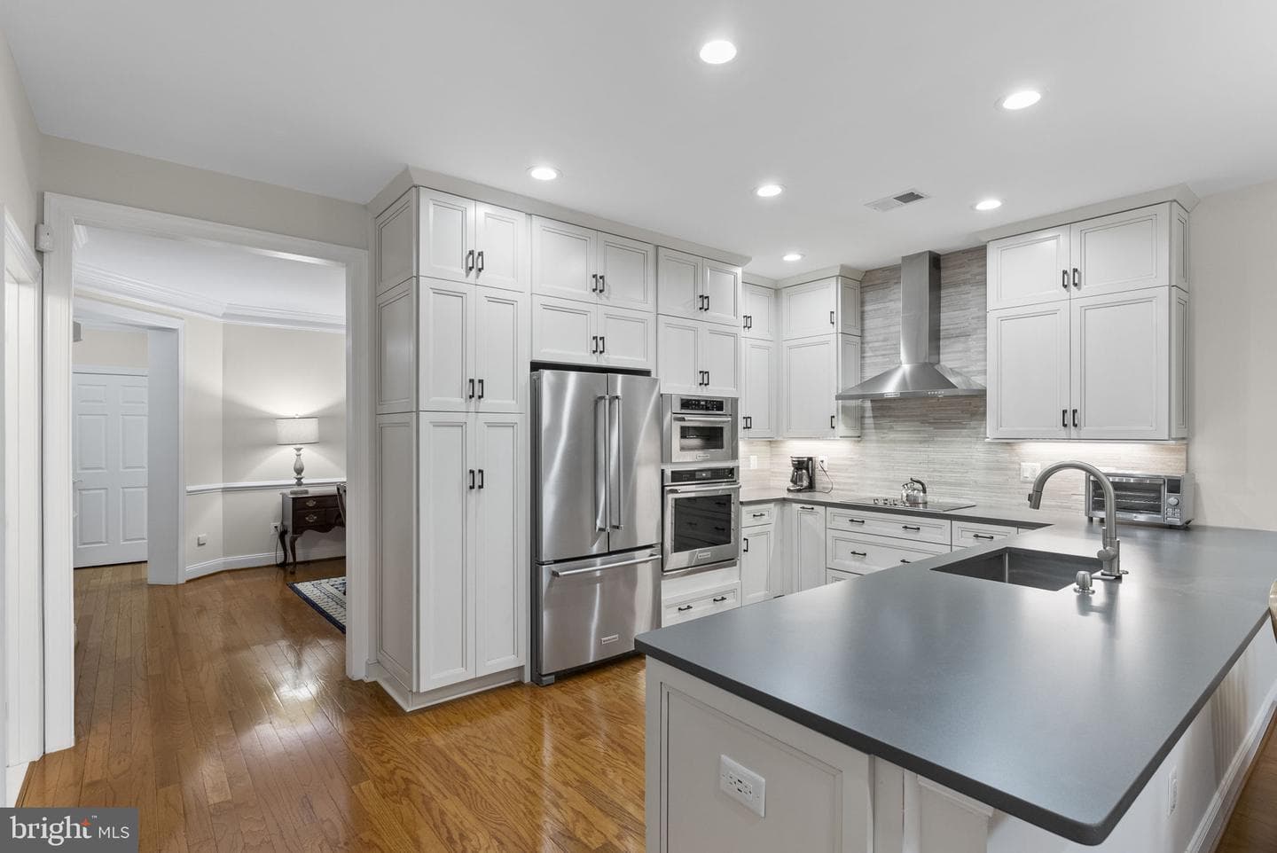 5219 Armour Court photo 16
