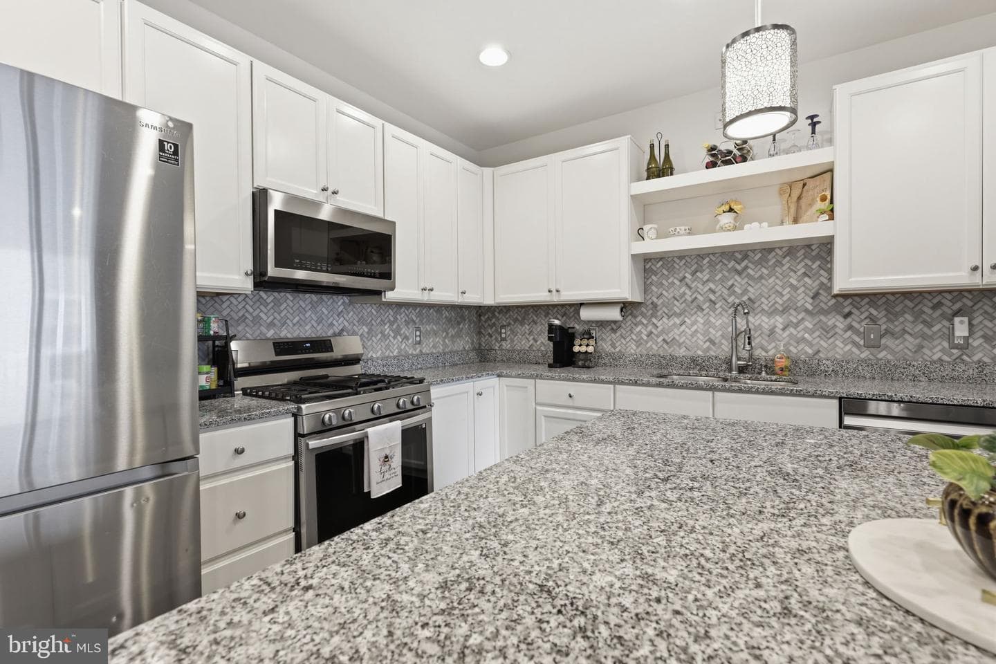 8112 Honey Bee Way photo 12