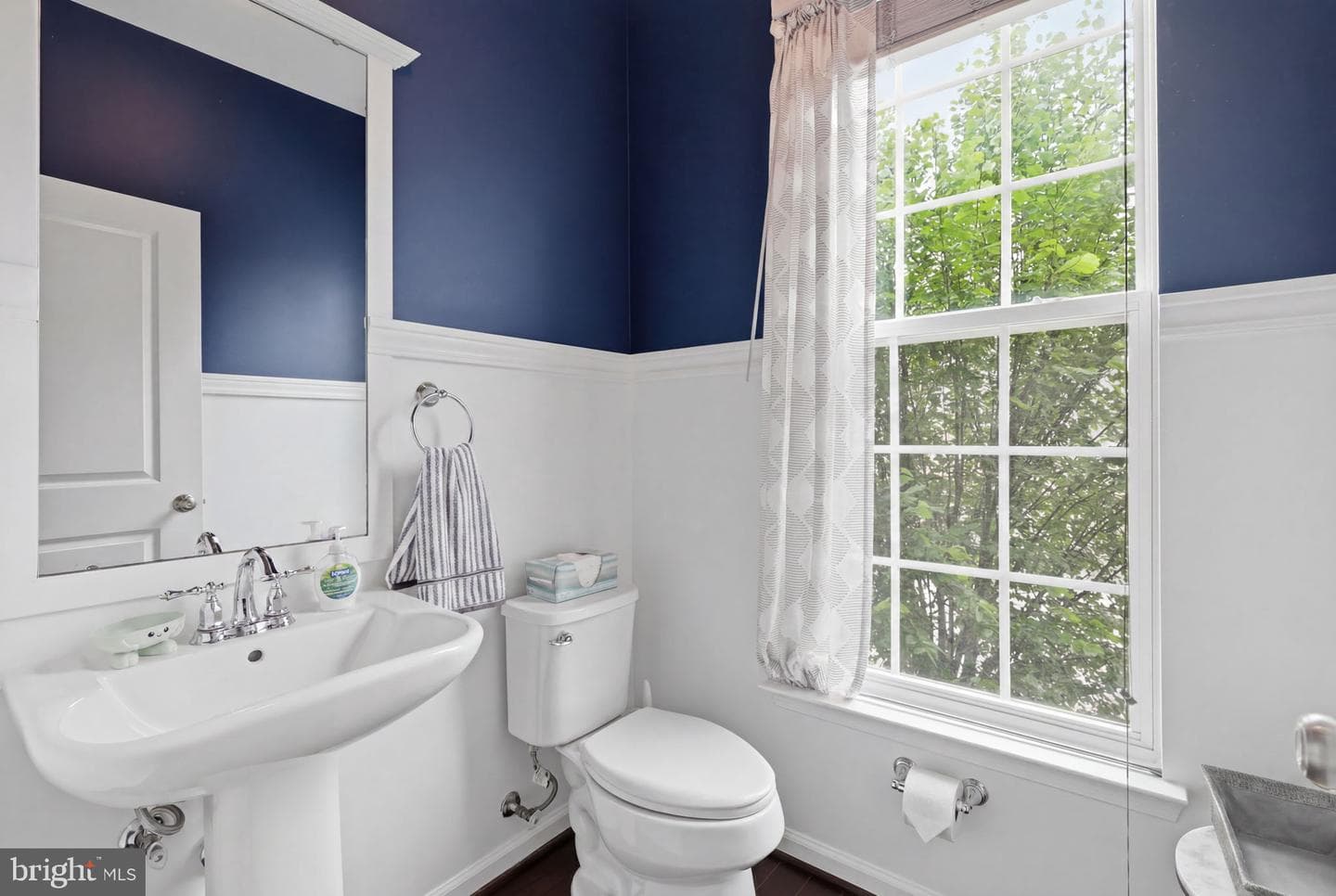 8112 Honey Bee Way photo 16