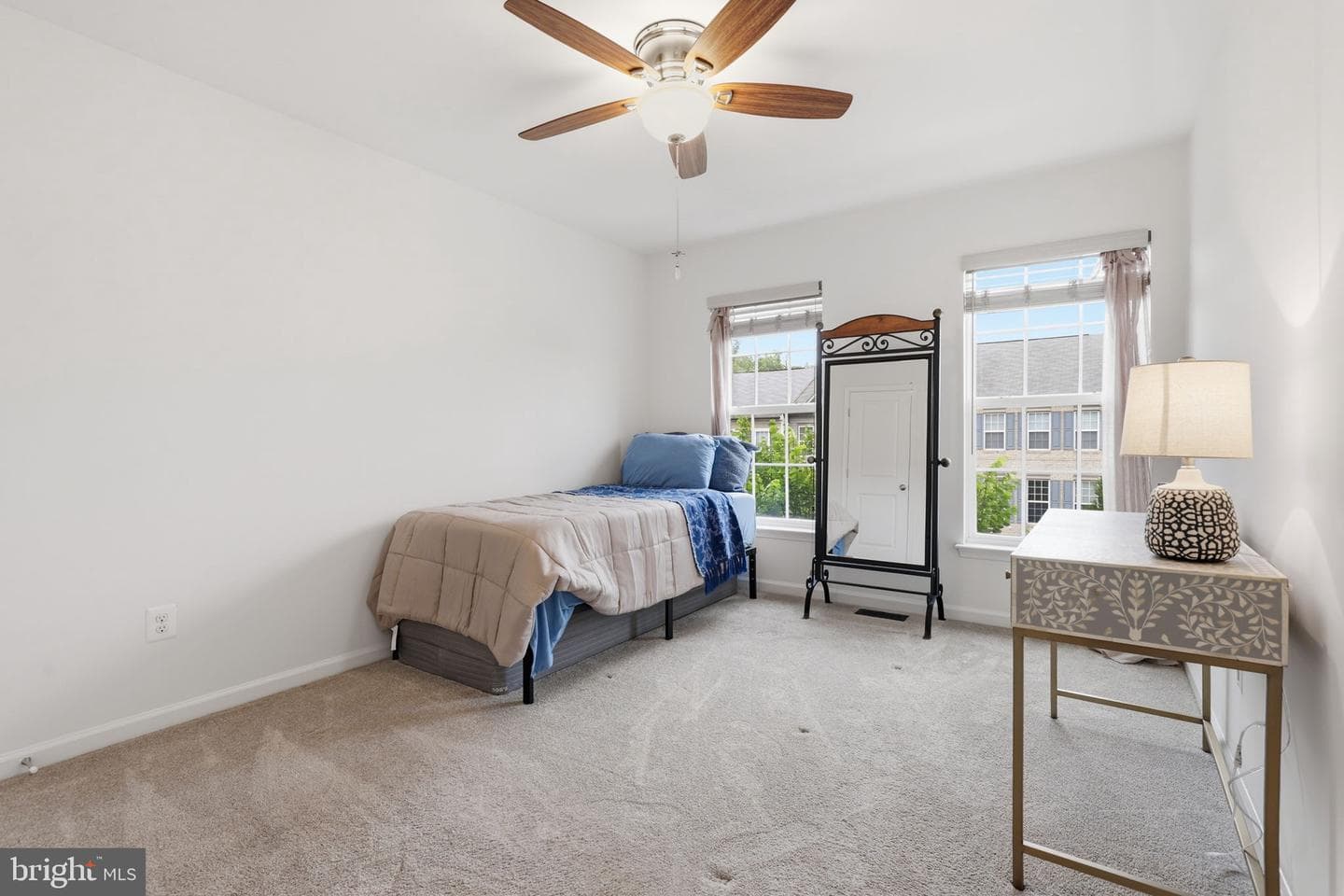 8112 Honey Bee Way photo 24