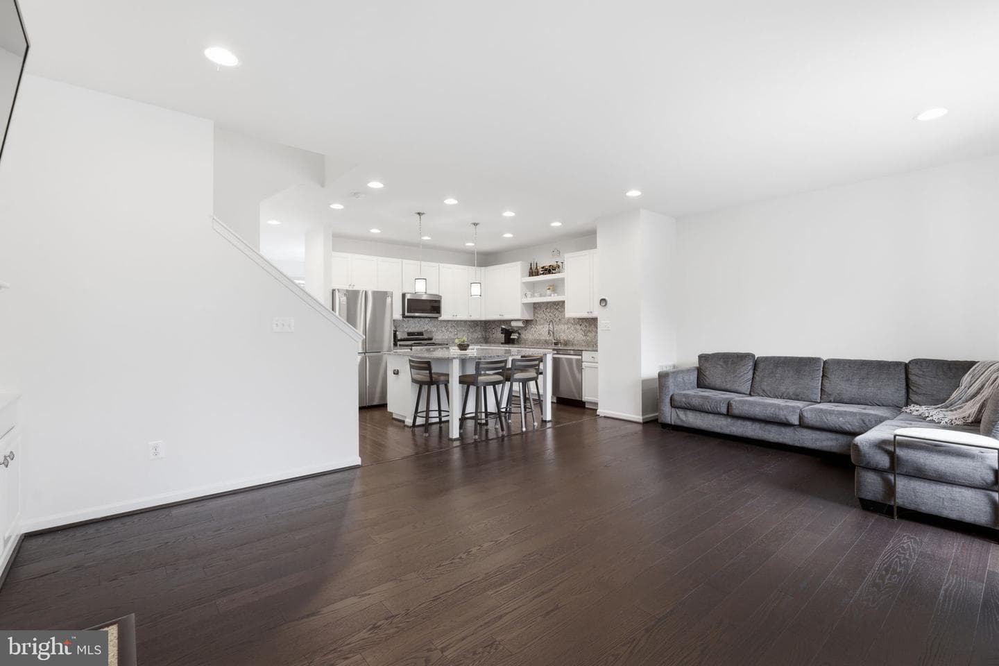 8112 Honey Bee Way photo 6
