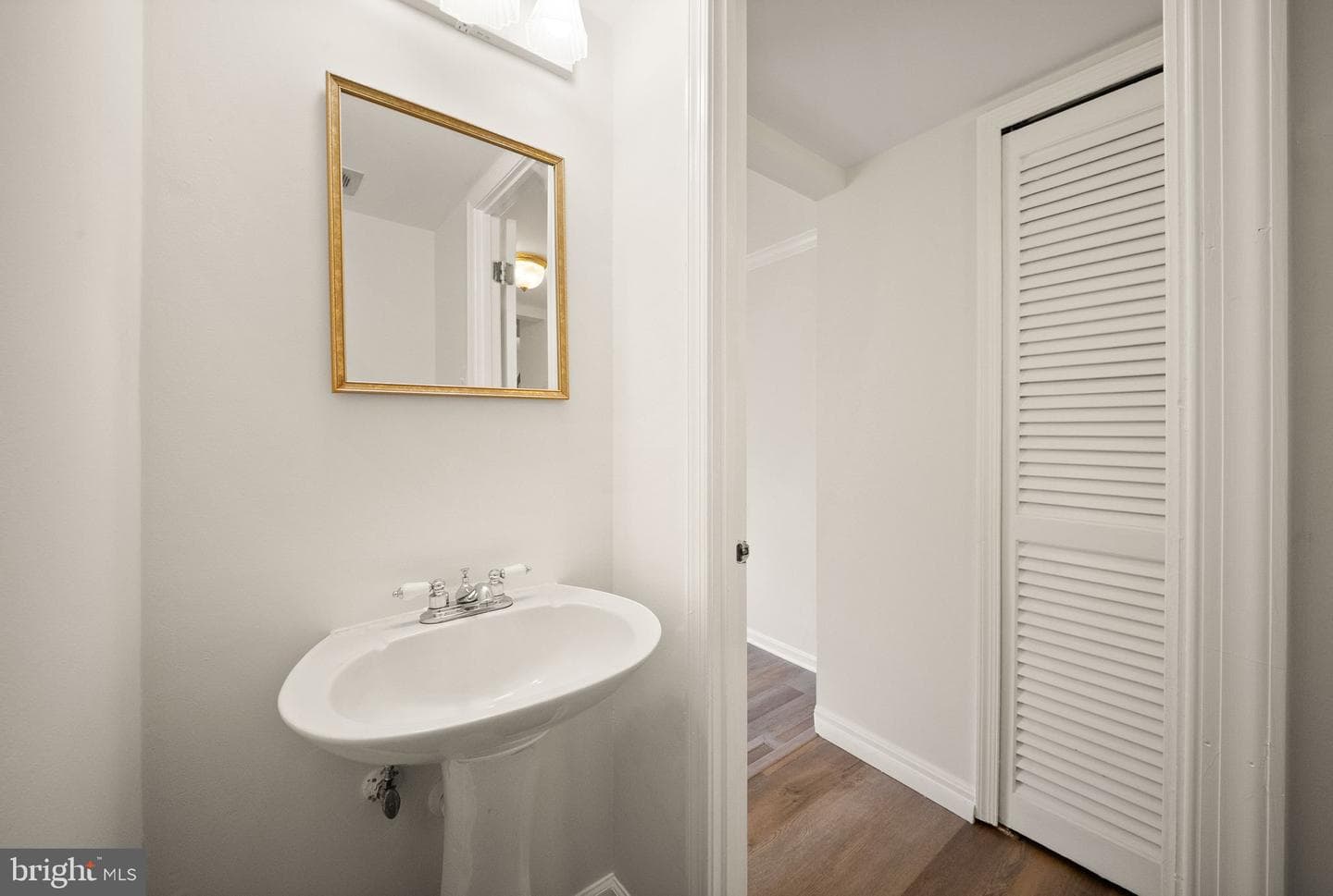 7379 Colton Lane photo 17