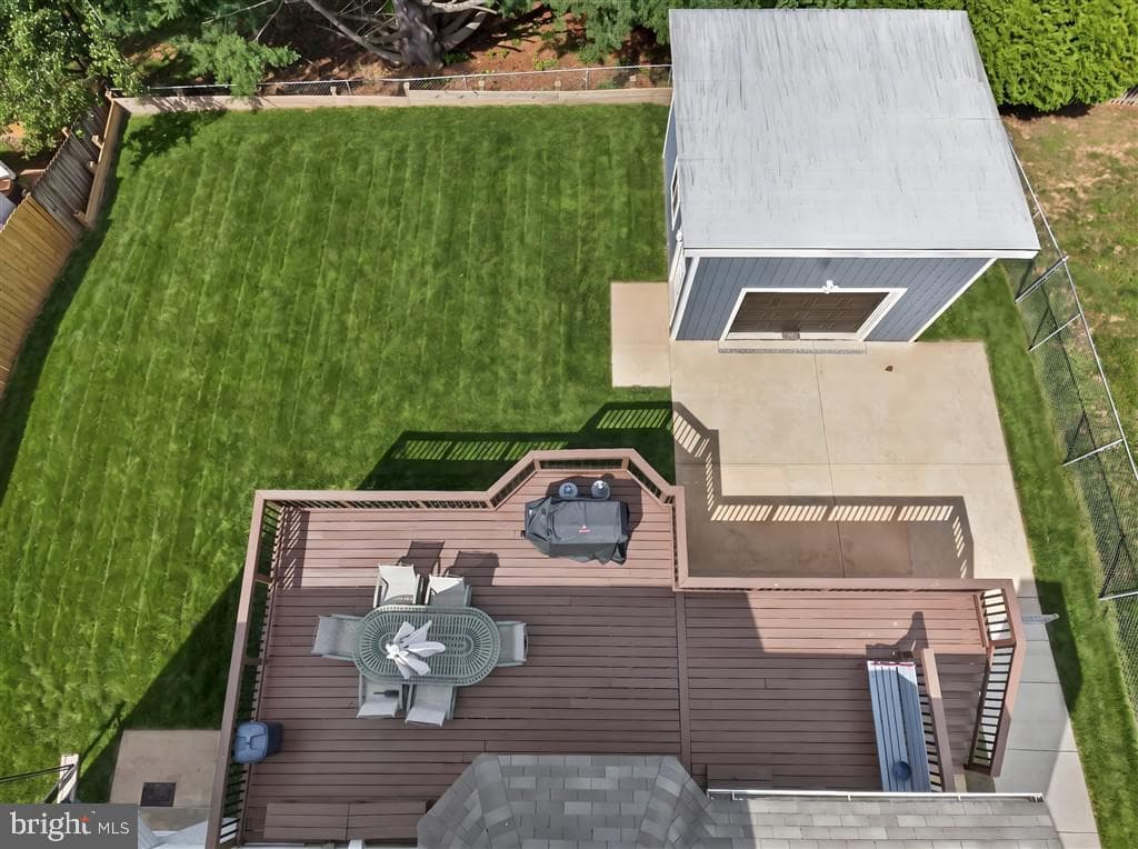 13802 Mapledale Avenue photo 25