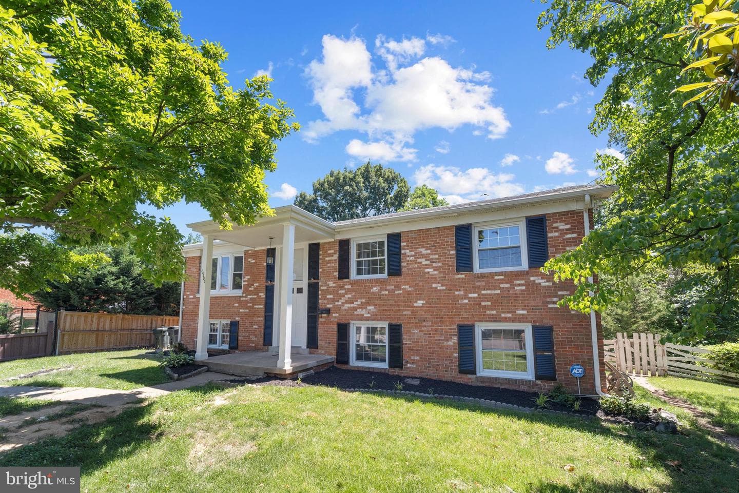 14209 Essex Drive, Woodbridge