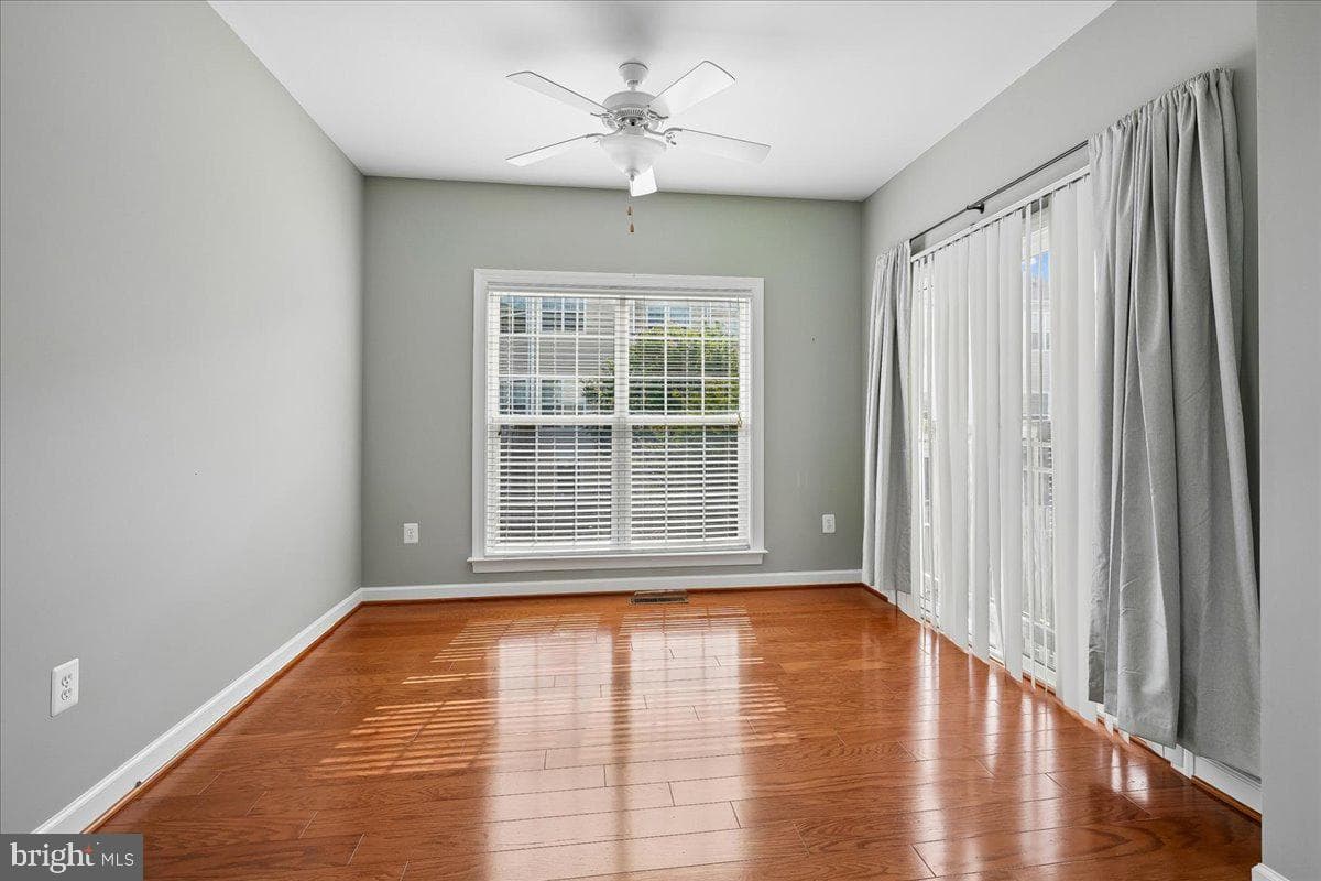 6034 Popes Creek Place photo 13