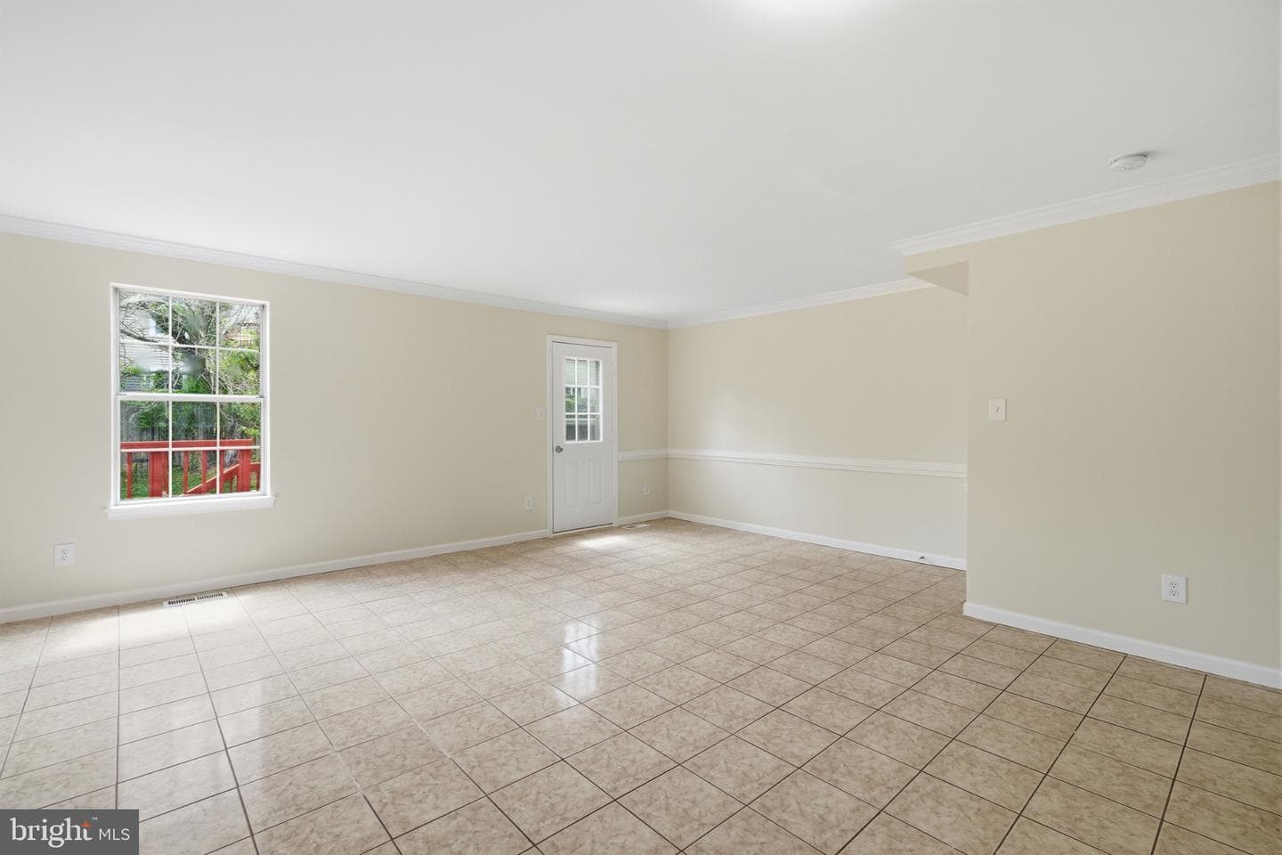 7617 Chadds Landing Way photo 3