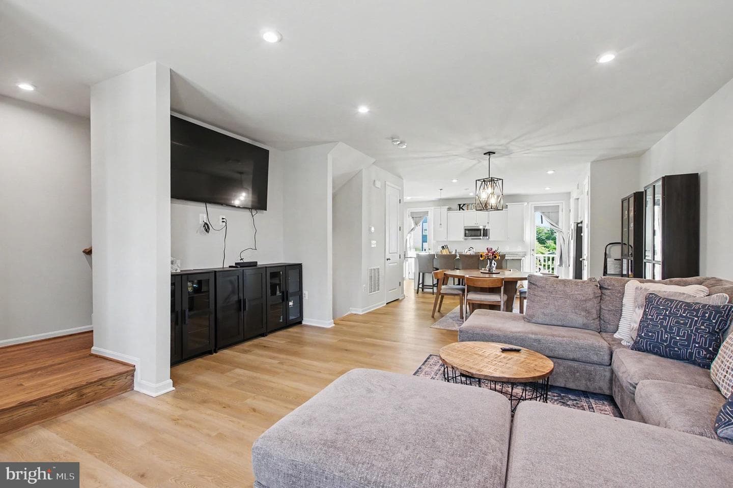 4014 Shire Meadow Lane photo 6