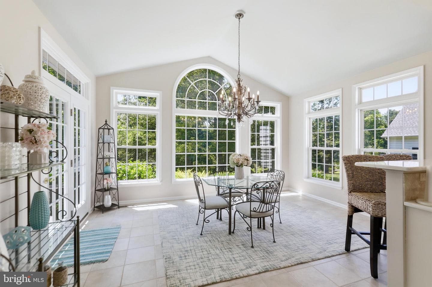 5484 Heredity Ln photo 10