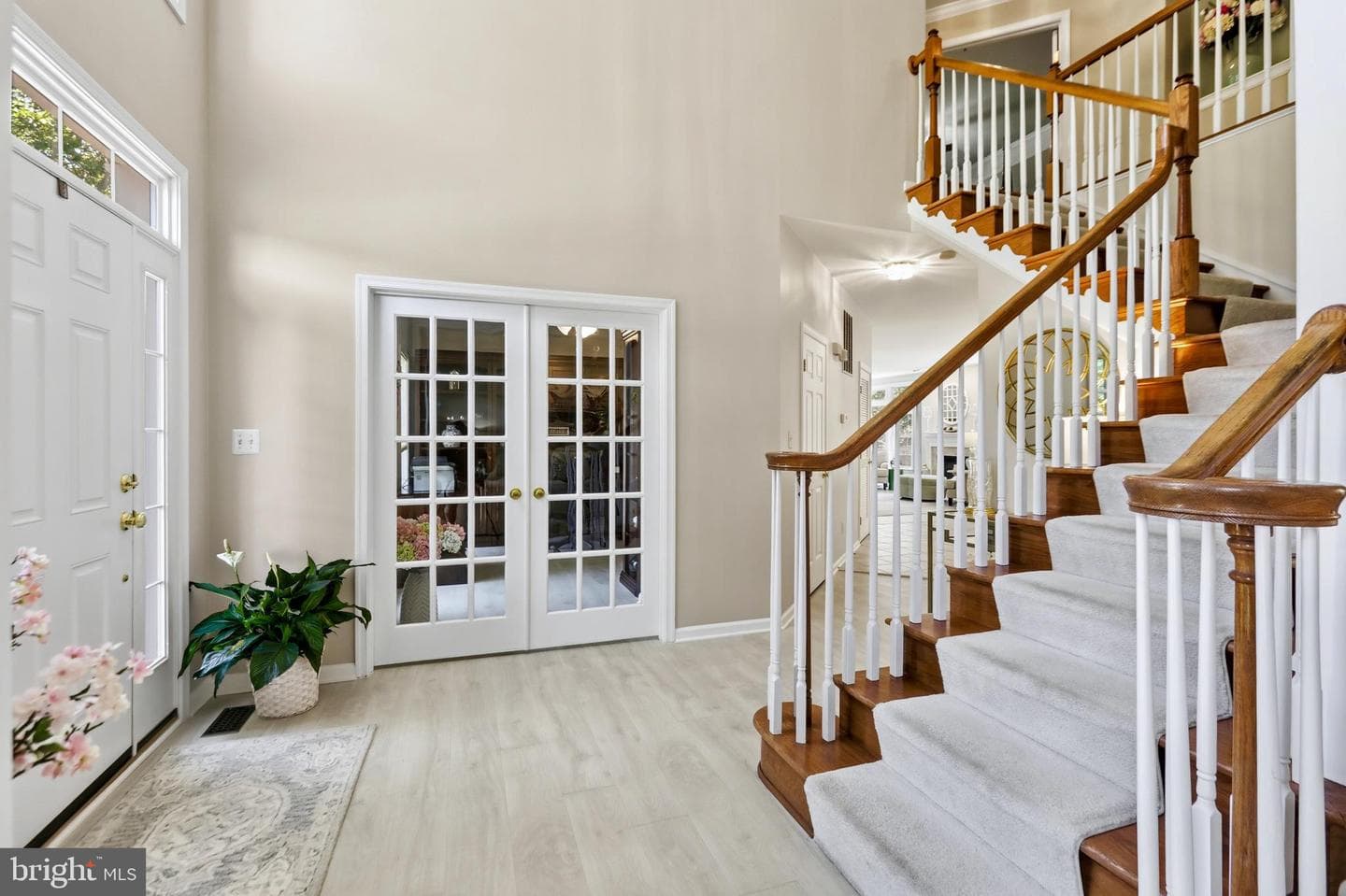 5484 Heredity Ln photo 15