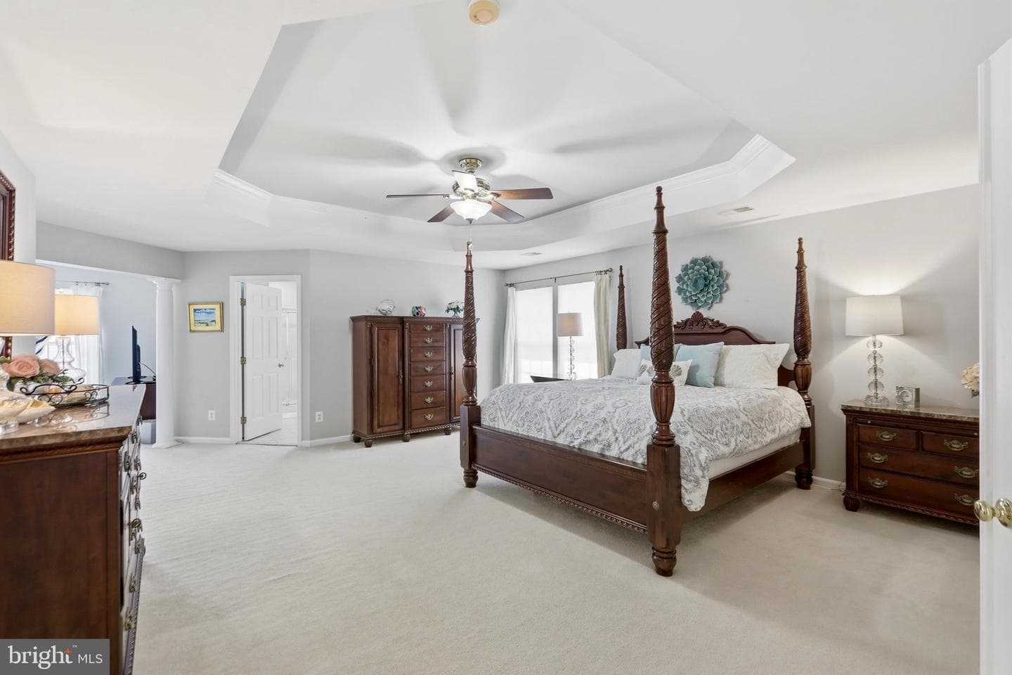 5484 Heredity Ln photo 18