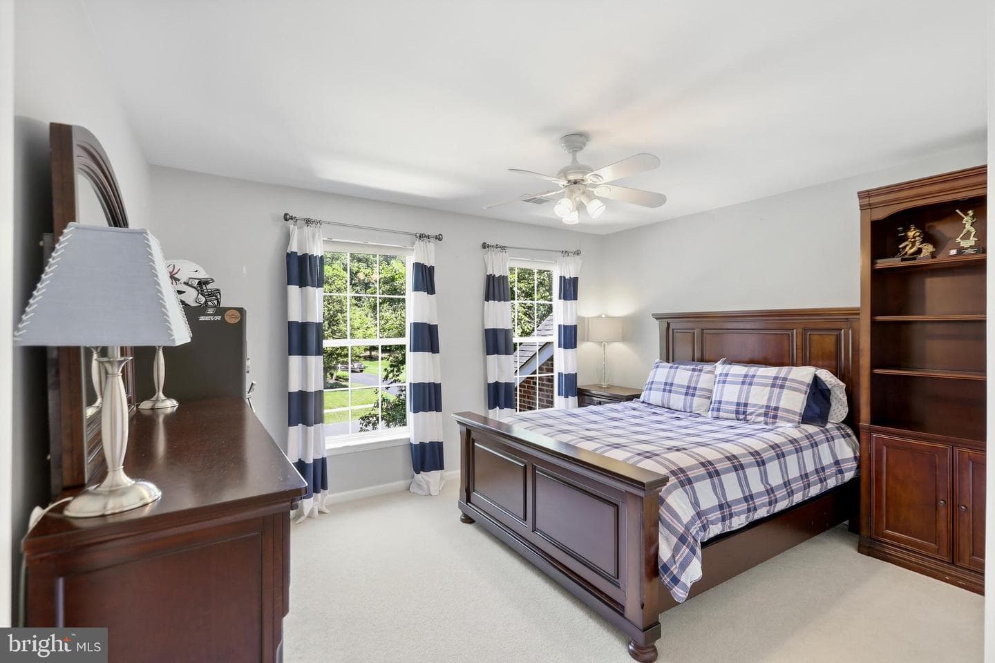 5484 Heredity Ln photo 24