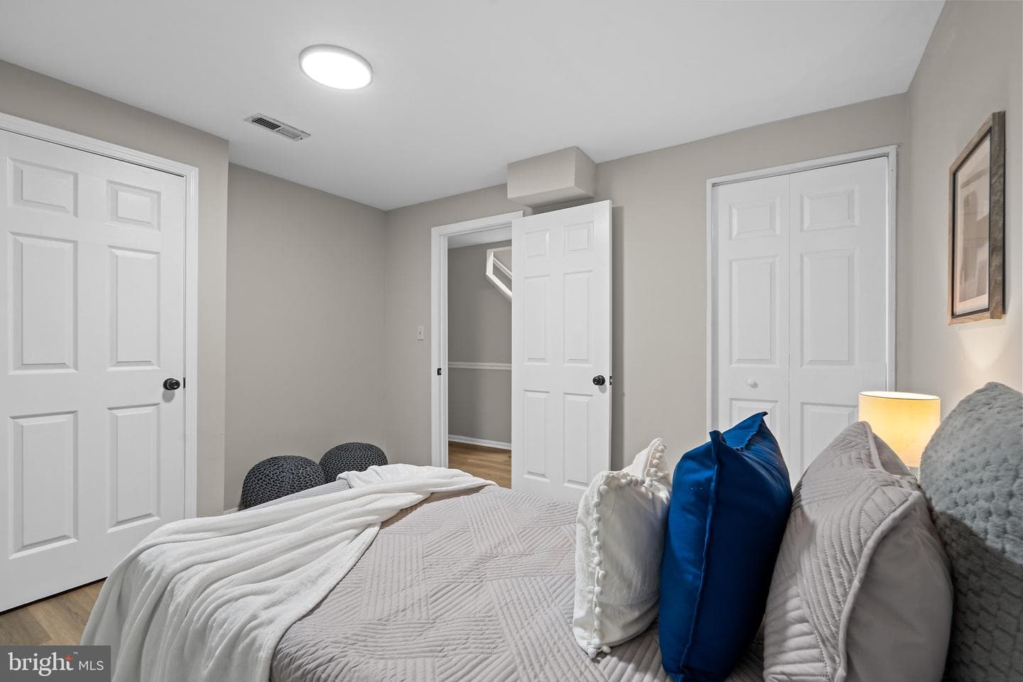 1701 Wigglesworth Way photo 24