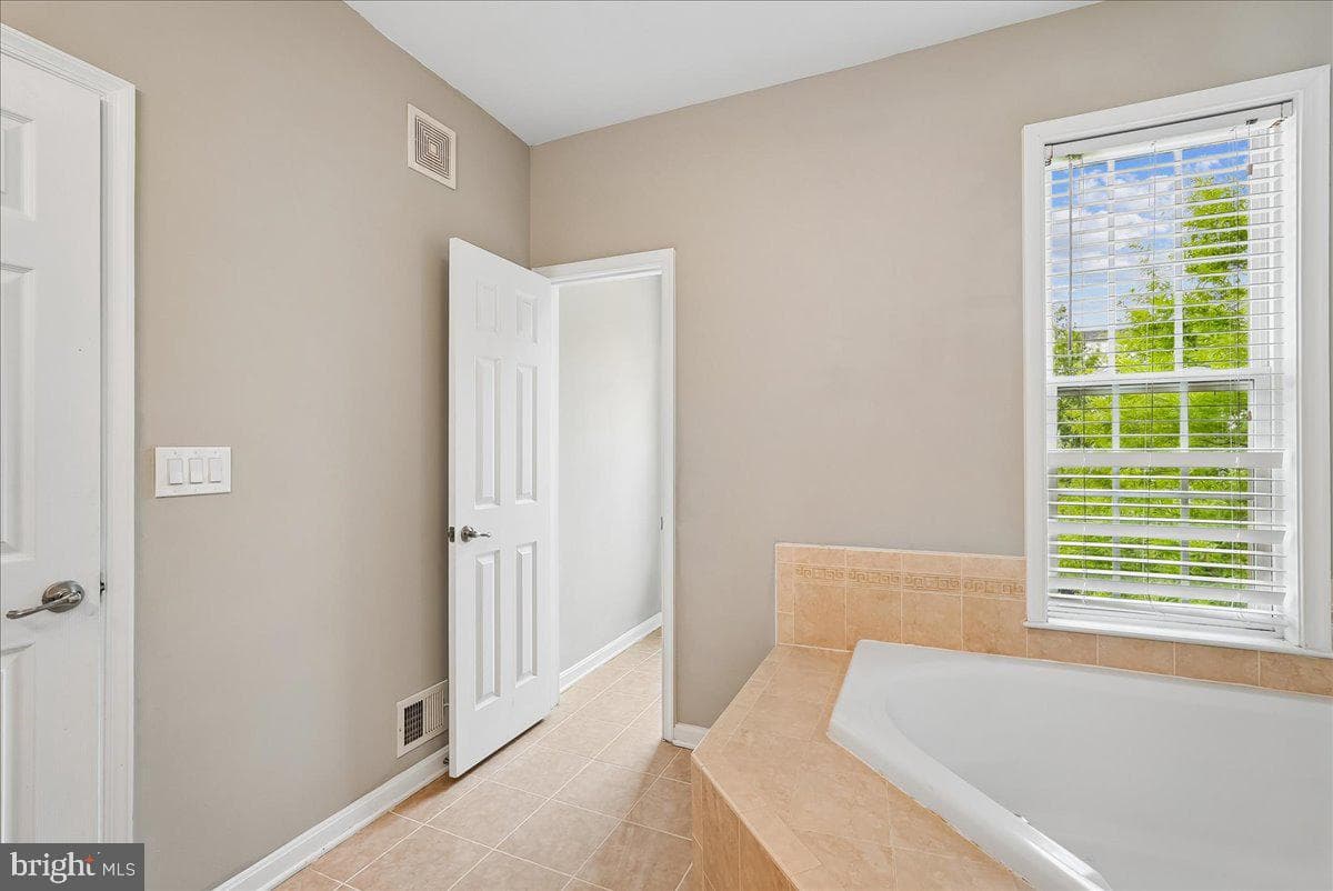 14556 Kylewood Way photo 21