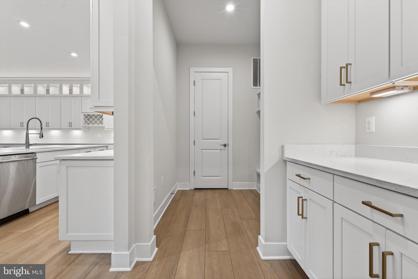 7305 Sugar Magnolia Loop photo 32