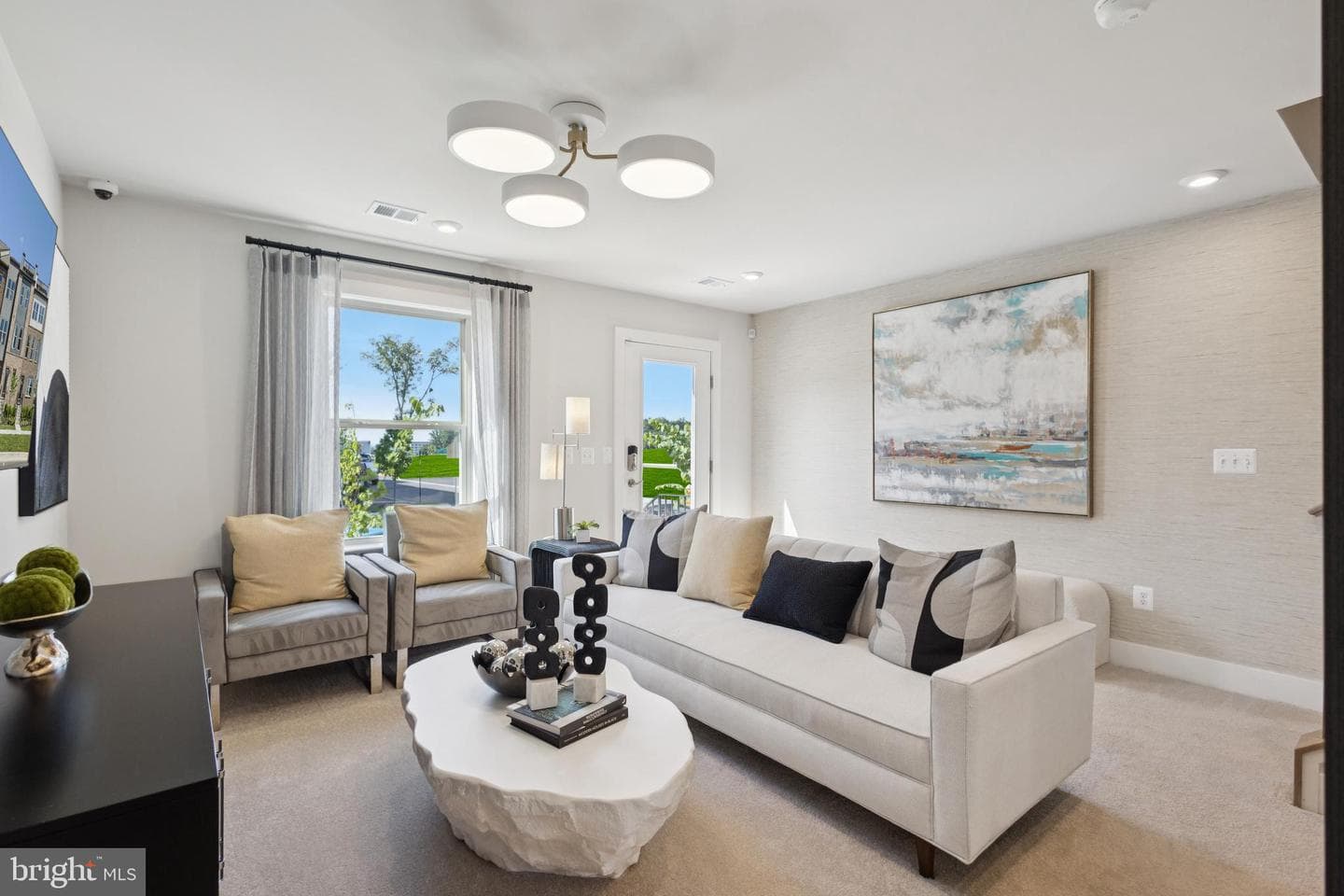 3742 District Drive, Woodbridge