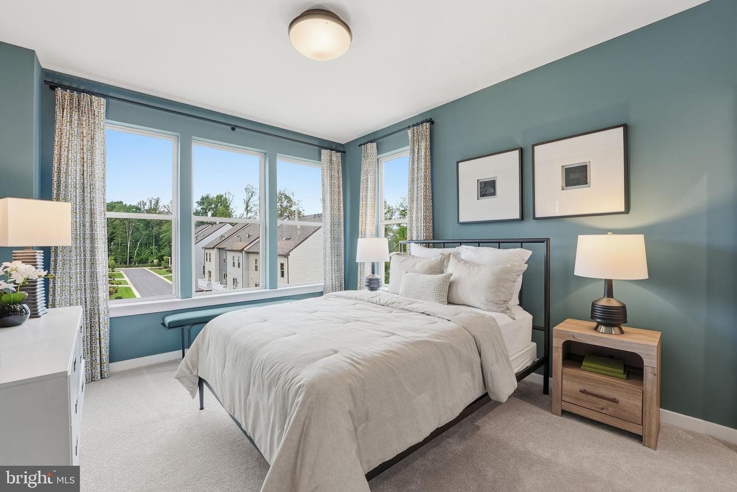 14047 Onyx Street photo 26