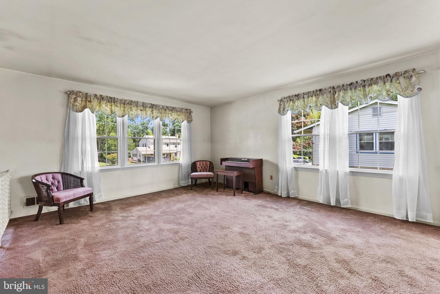 10005 Copeland Drive photo 6