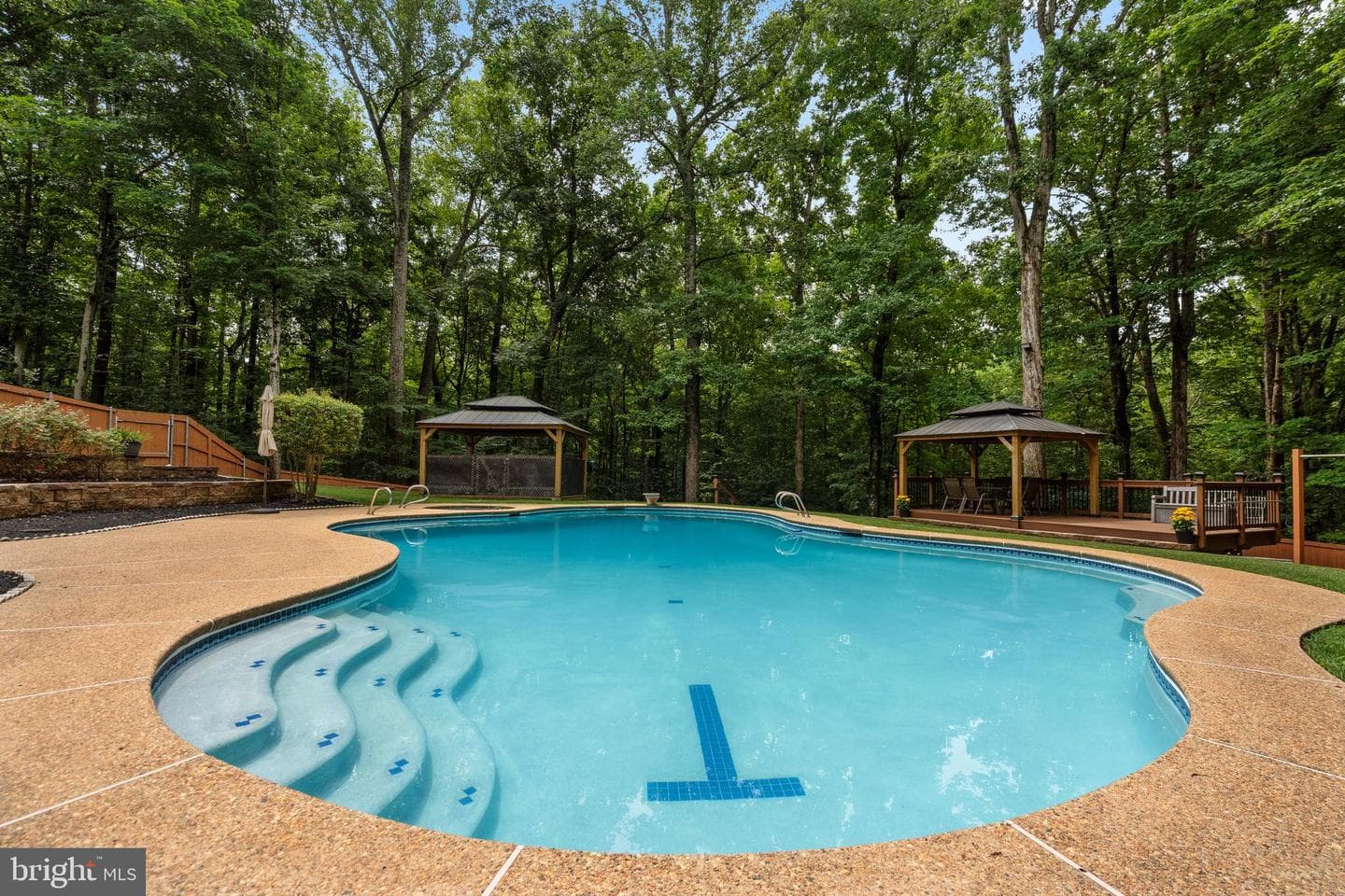 6161 Hemlock Court photo 42
