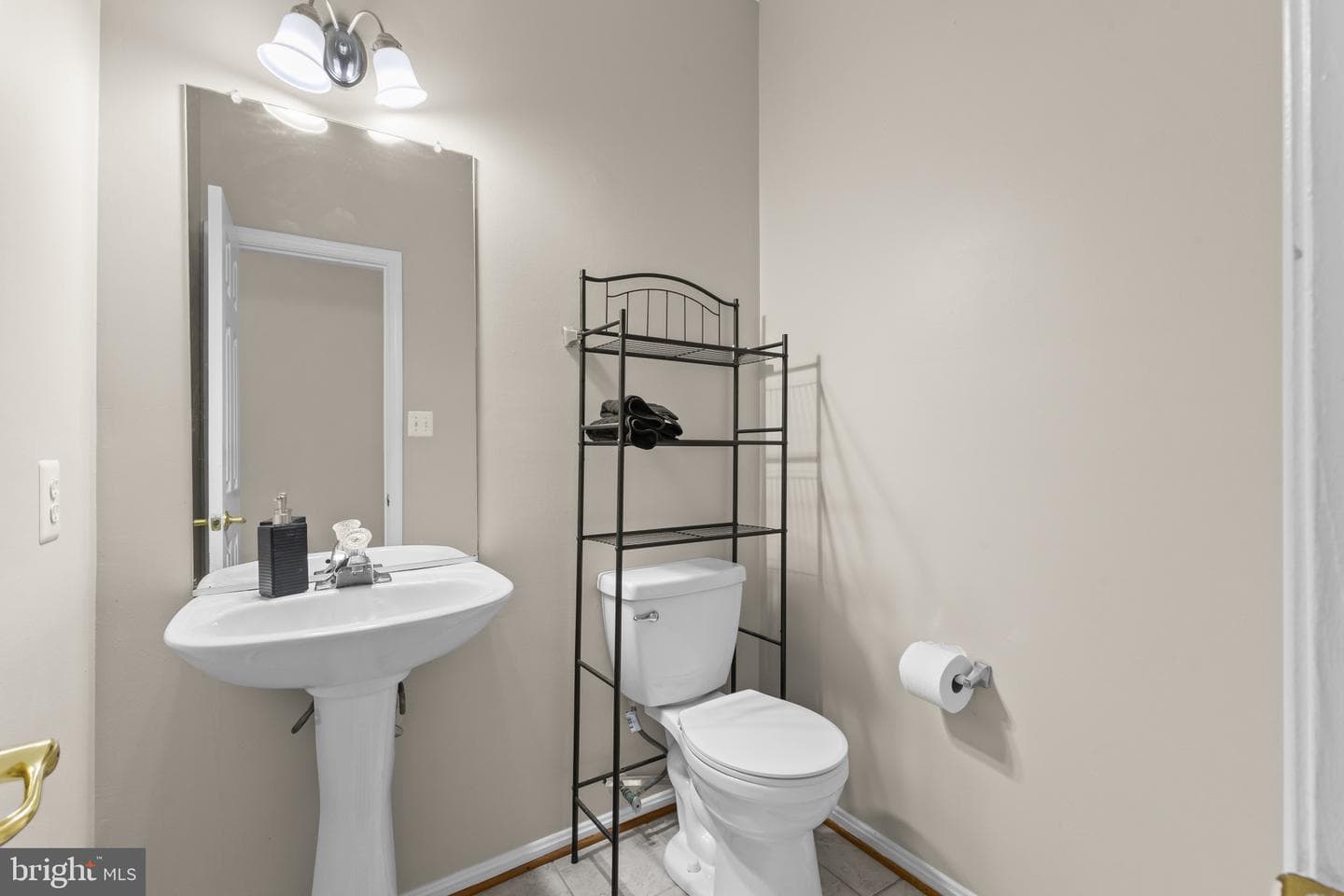 6217 Oscar Court photo 7