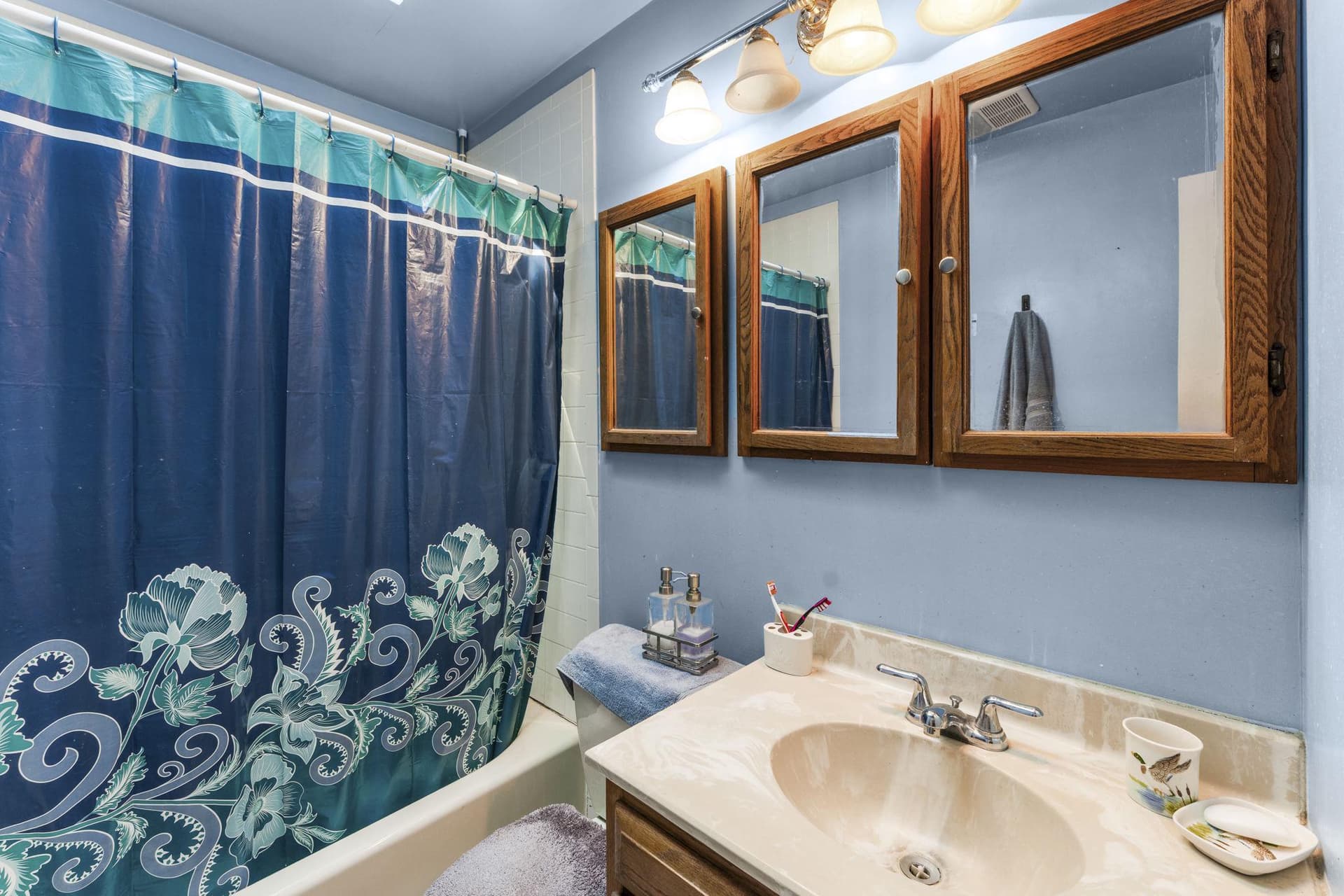 2243 W Longview Drive photo 21
