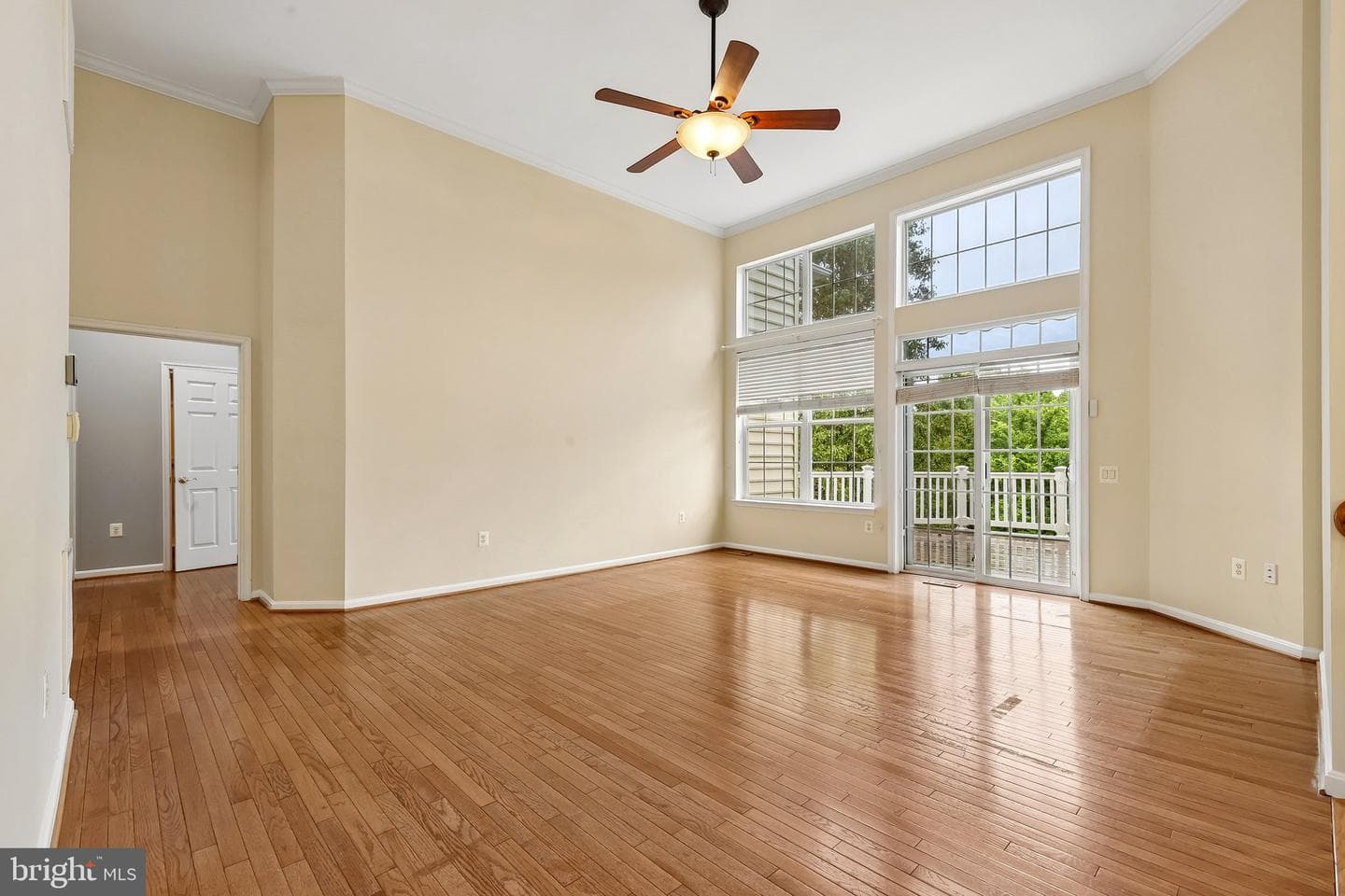 12975 Dunbarton Drive photo 8